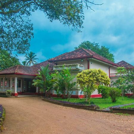 Randiyaepiliyagoda Resort Avissawella Dış mekan fotoğraf