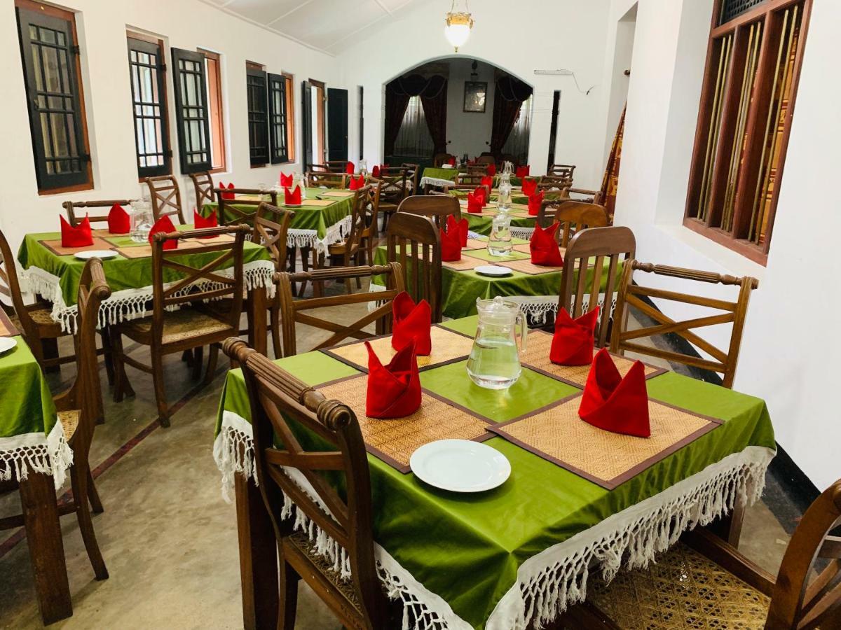 Randiyaepiliyagoda Resort Avissawella Dış mekan fotoğraf